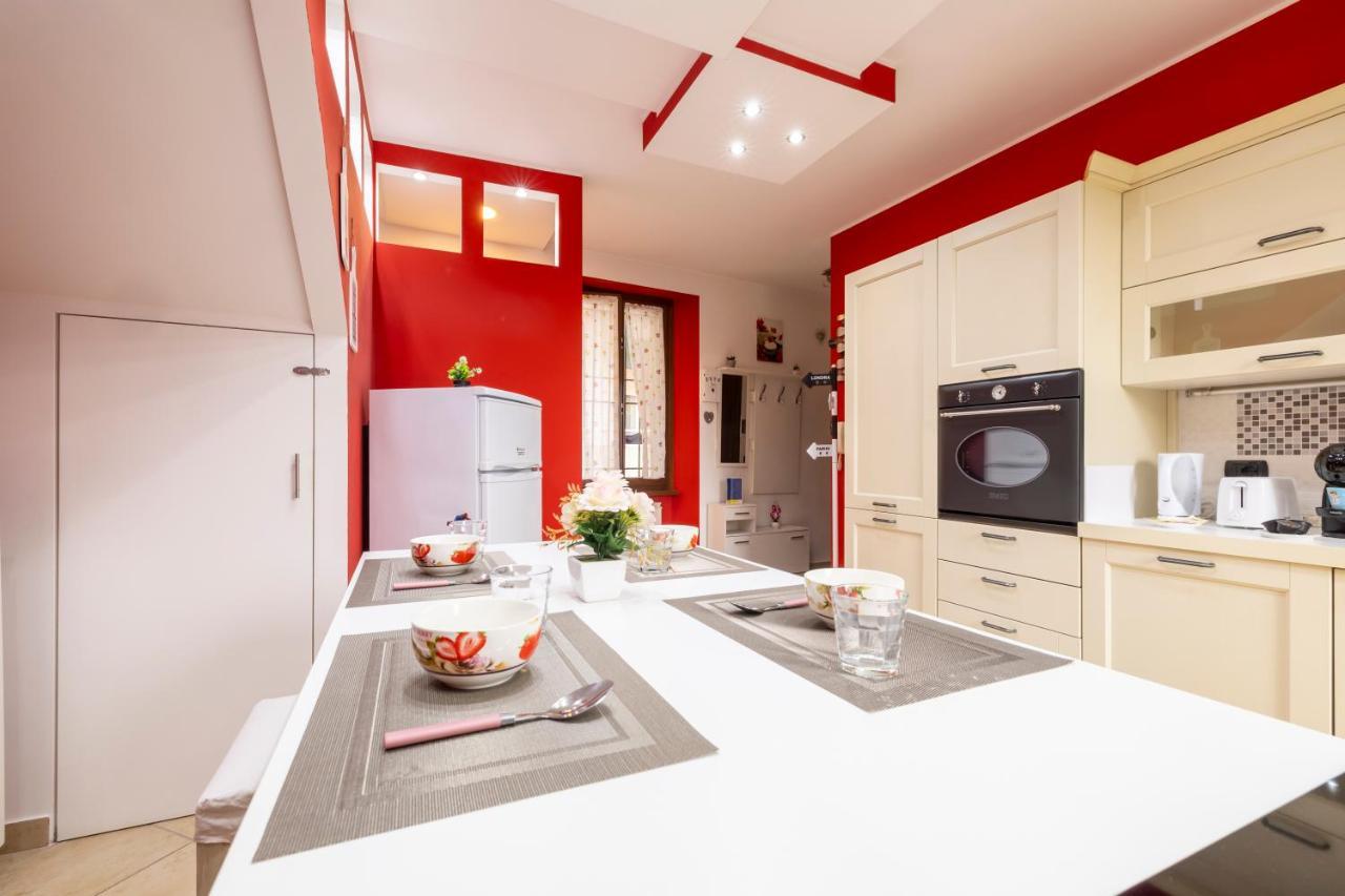 Apartamento Leonardo Academy In 5' - Parcheggio Gratis - Laghi & Wi-Fi Sesto Calende Exterior foto